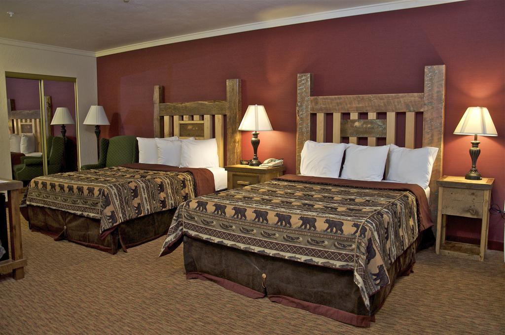 Three Bear Lodge West Yellowstone Oda fotoğraf