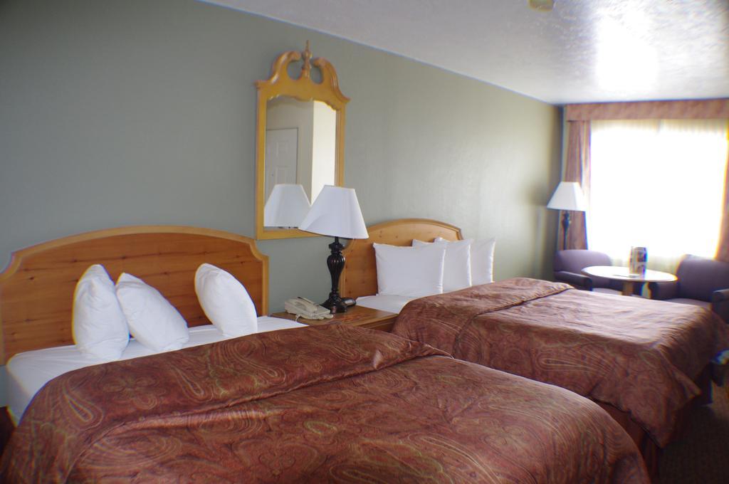Three Bear Lodge West Yellowstone Oda fotoğraf